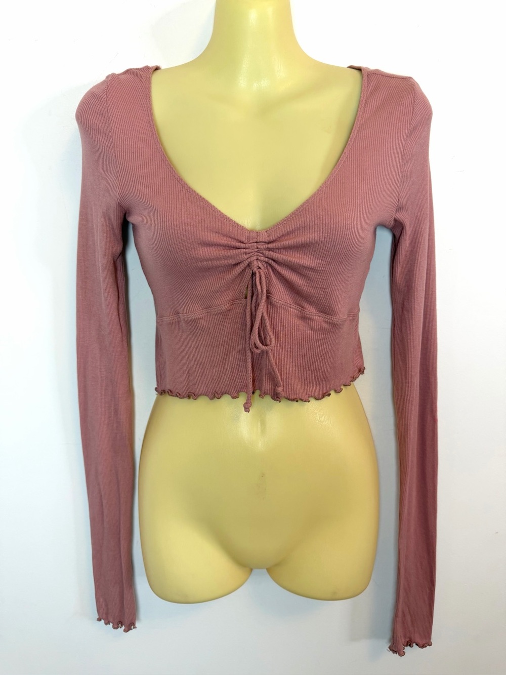 Lela Sky Dusty Rose Long Sleeve Crop Top with Lettuce Trim